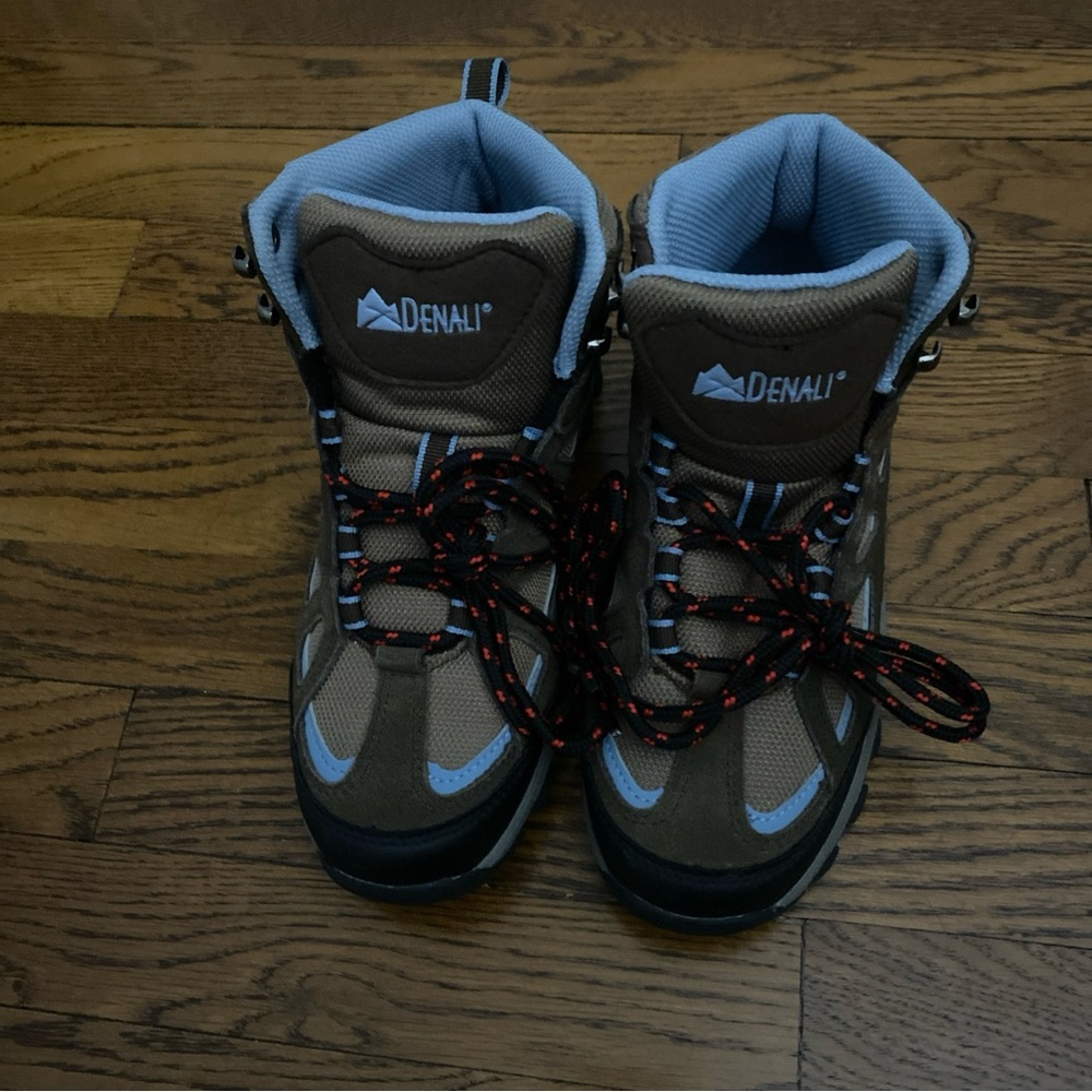 Denali Waterproof Brown Suede Leather Outdoor Trail Boots Size 6.5 Women’s
